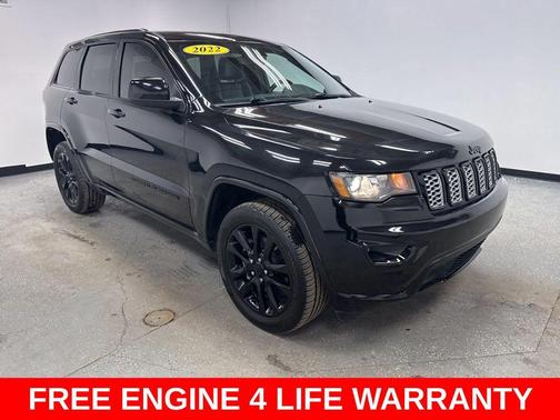 2022 Jeep Grand Cherokee Laredo