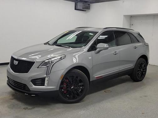 2025 Cadillac XT5 Sport