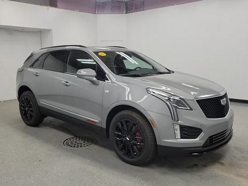 2025 Cadillac XT5 Sport