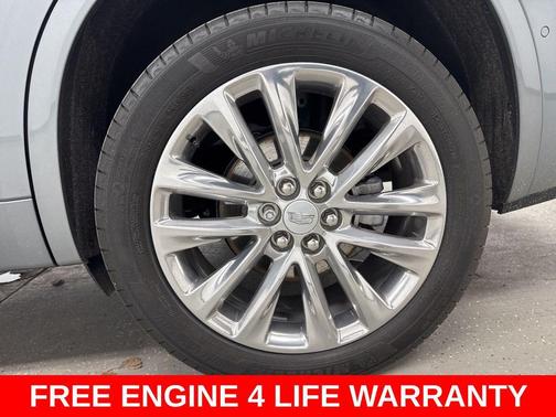 Argent Silver Metallic 2024 Cadillac XT6 Premium Luxury AWD