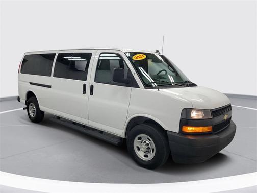 2021 Chevrolet Express 3500 RWD 3500 Extended Wheelbase LS