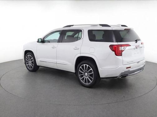 White Frost Tricoat 2021 GMC Acadia Denali