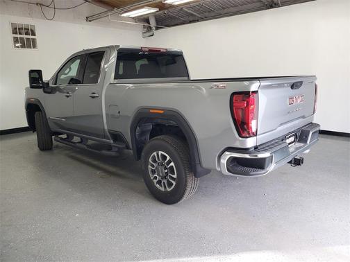 2026 GMC Sierra 2500 SLE