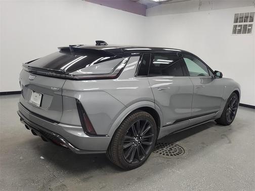 2026 Cadillac LYRIQ V
