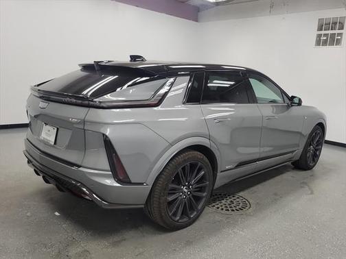 2026 Cadillac LYRIQ V-Series w/1SV