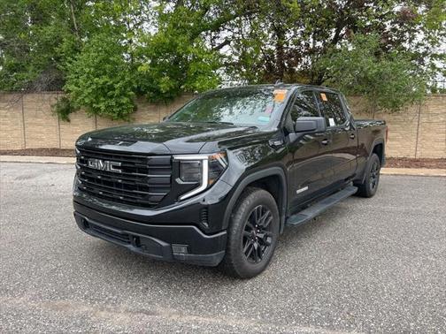 2022 GMC Sierra 1500 Elevation