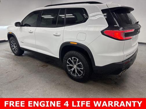 2024 GMC Acadia AWD AT4