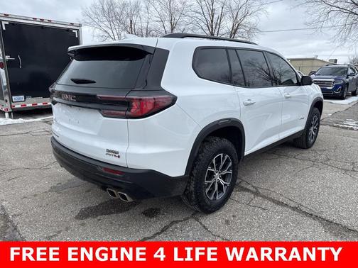 2024 GMC Acadia AWD AT4