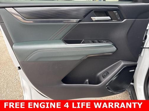 2024 GMC Acadia AWD AT4