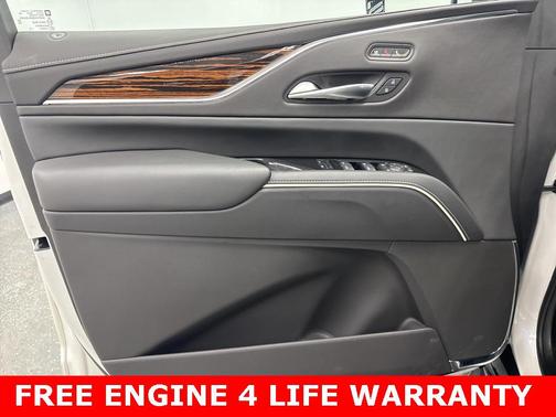 2022 Cadillac Escalade ESV Premium Luxury