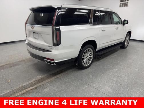 2022 Cadillac Escalade ESV Premium Luxury