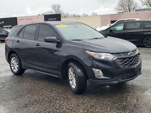 Midnight Blue Metallic 2021 Chevrolet Equinox LS