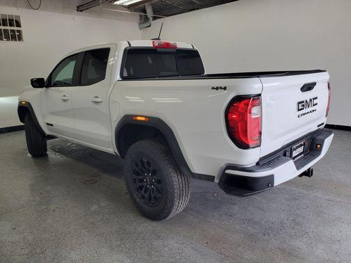 Summit White 2026 GMC Canyon Elevation