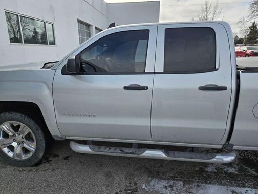 2018 Chevrolet Silverado 1500 Custom