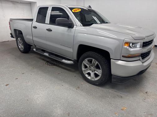2018 Chevrolet Silverado 1500 Custom