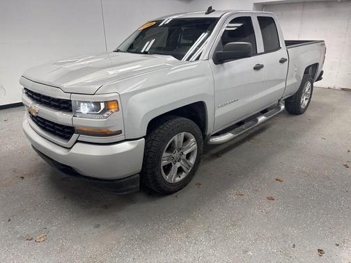 2018 Chevrolet Silverado 1500 Custom