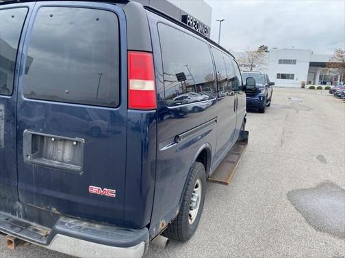 2011 GMC Savana 2500 LT