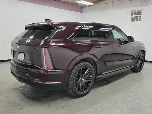 2025 Cadillac Escalade IQ Sport 2