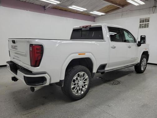2025 GMC Sierra 2500 Denali