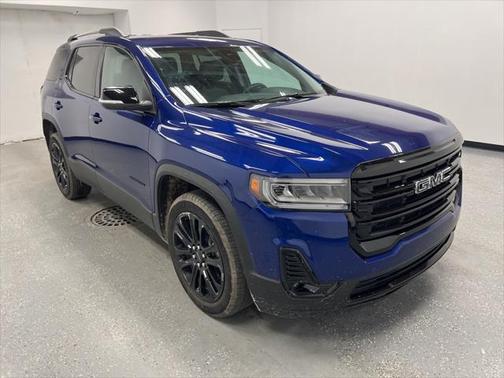 2023 GMC Acadia AWD SLT