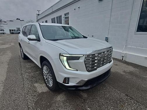 2025 GMC Acadia Denali