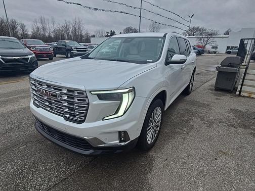 2025 GMC Acadia Denali