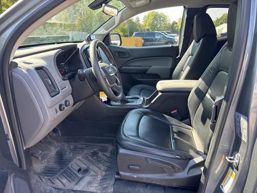 2022 GMC Canyon Elevation Standard