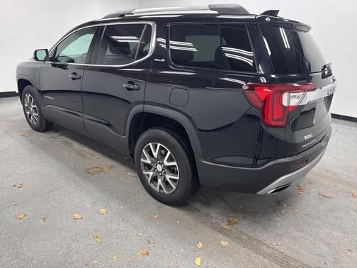 2023 GMC Acadia AWD SLE