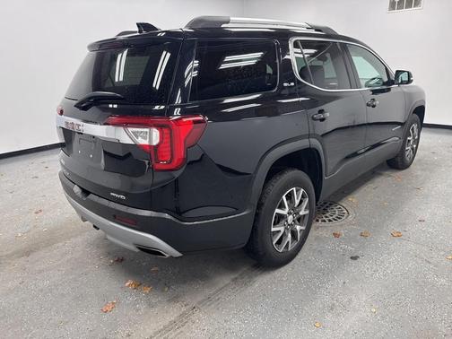 2023 GMC Acadia AWD SLE