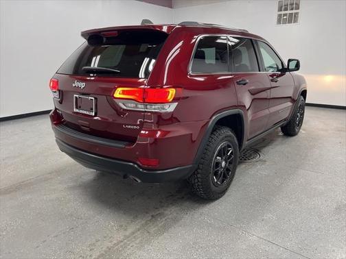 2020 Jeep Grand Cherokee Laredo