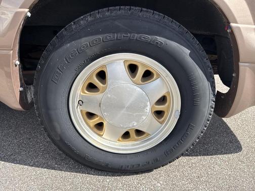 1997 GMC Safari SLX AWD
