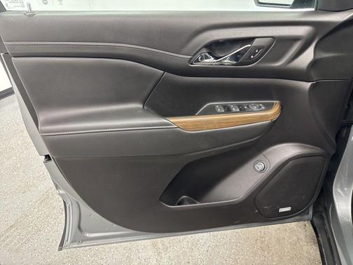 Gray 2023 GMC Acadia SLE