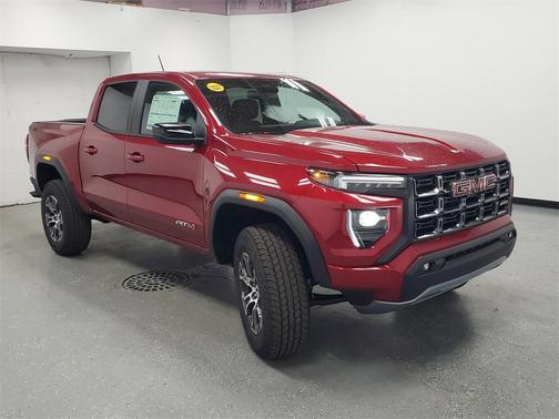 2025 GMC Canyon AT4