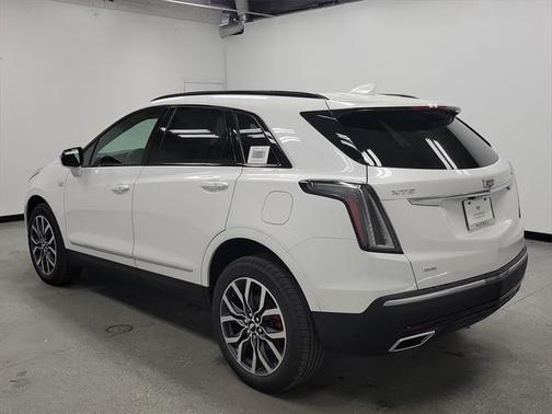 2025 Cadillac XT5 Sport