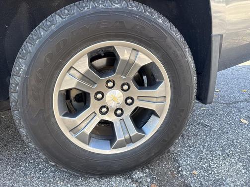 2018 Chevrolet Tahoe LS