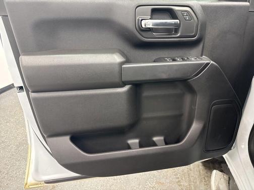 Summit White 2024 GMC Sierra 2500 Pro