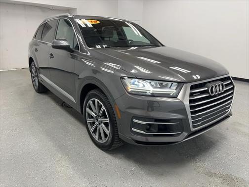 2019 Audi Q7 55 Premium Plus