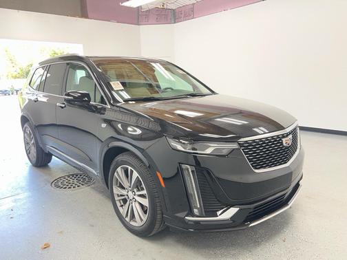 2021 Cadillac XT6 Premium Luxury AWD