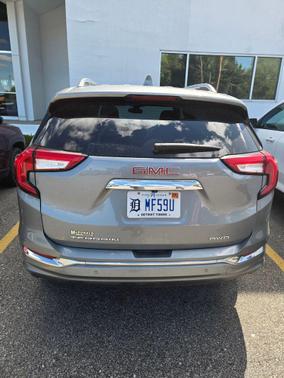 Sterling Metallic 2023 GMC Terrain Denali