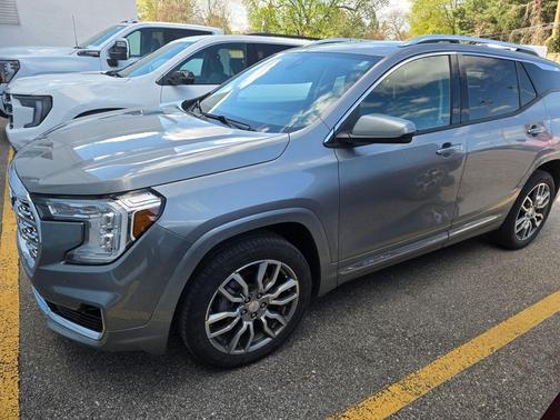 Sterling Metallic 2023 GMC Terrain Denali