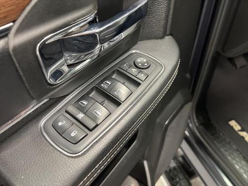 2018 RAM 1500 Laramie