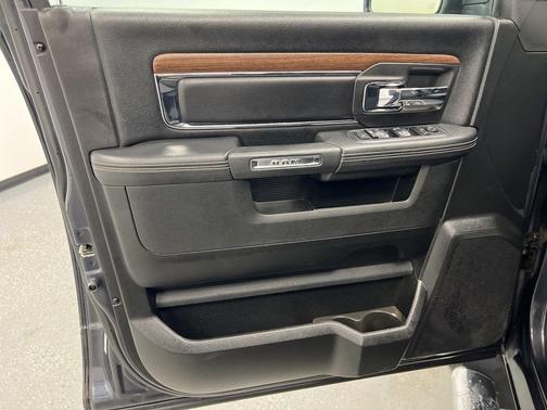 2018 RAM 1500 Laramie