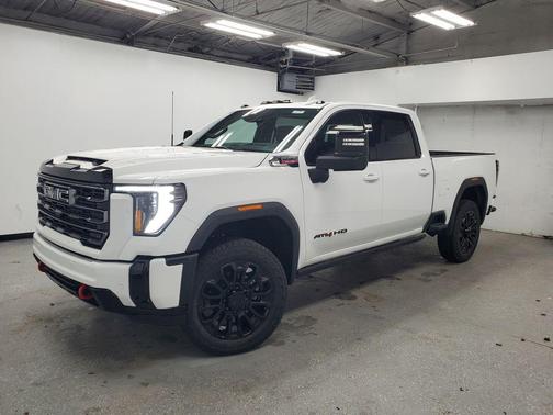 2026 GMC Sierra 2500 AT4