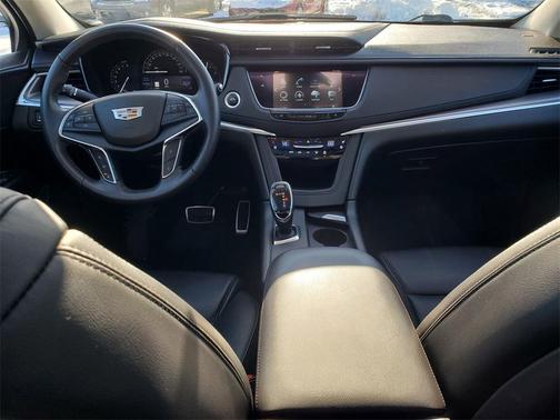 2018 Cadillac XT5 Premium Luxury