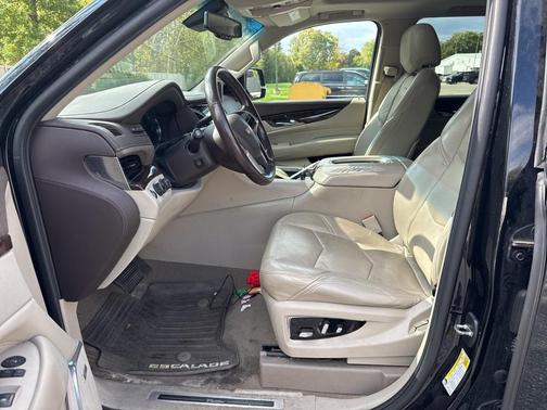 2016 Cadillac Escalade Premium