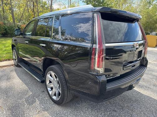 2016 Cadillac Escalade Premium