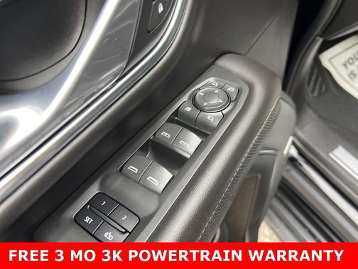 2022 GMC Yukon XL SLT