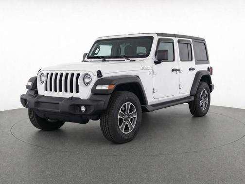 Bright White Clearcoat 2019 Jeep Wrangler Unlimited Sahara