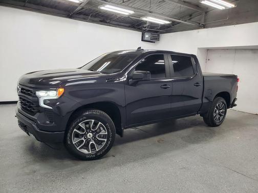 Dark Ash Metallic 2022 Chevrolet Silverado 1500 RST