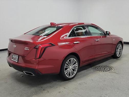 2022 Cadillac CT4 Premium Luxury